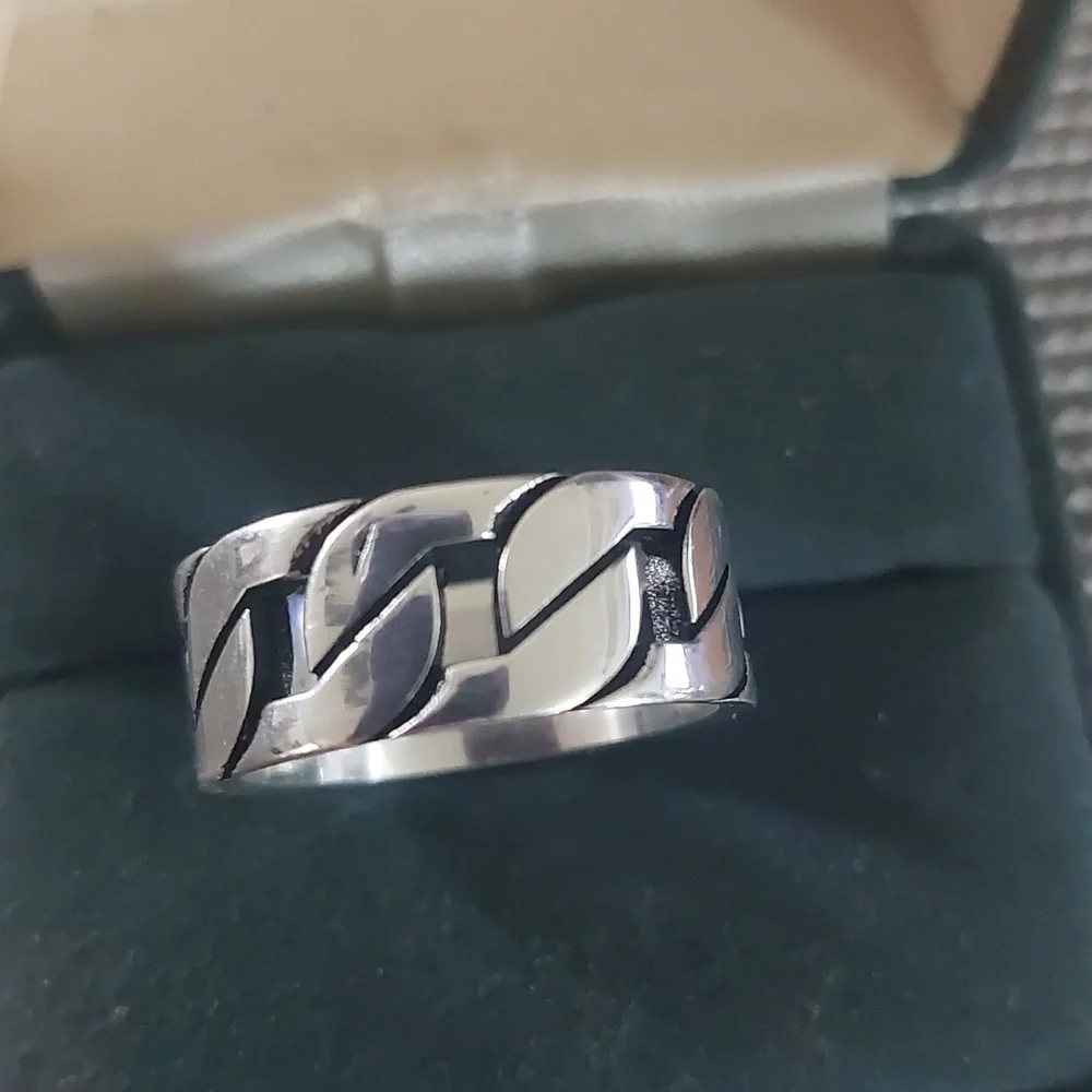 Sterling Silver Polished Cuban Link Band Ring Sz9